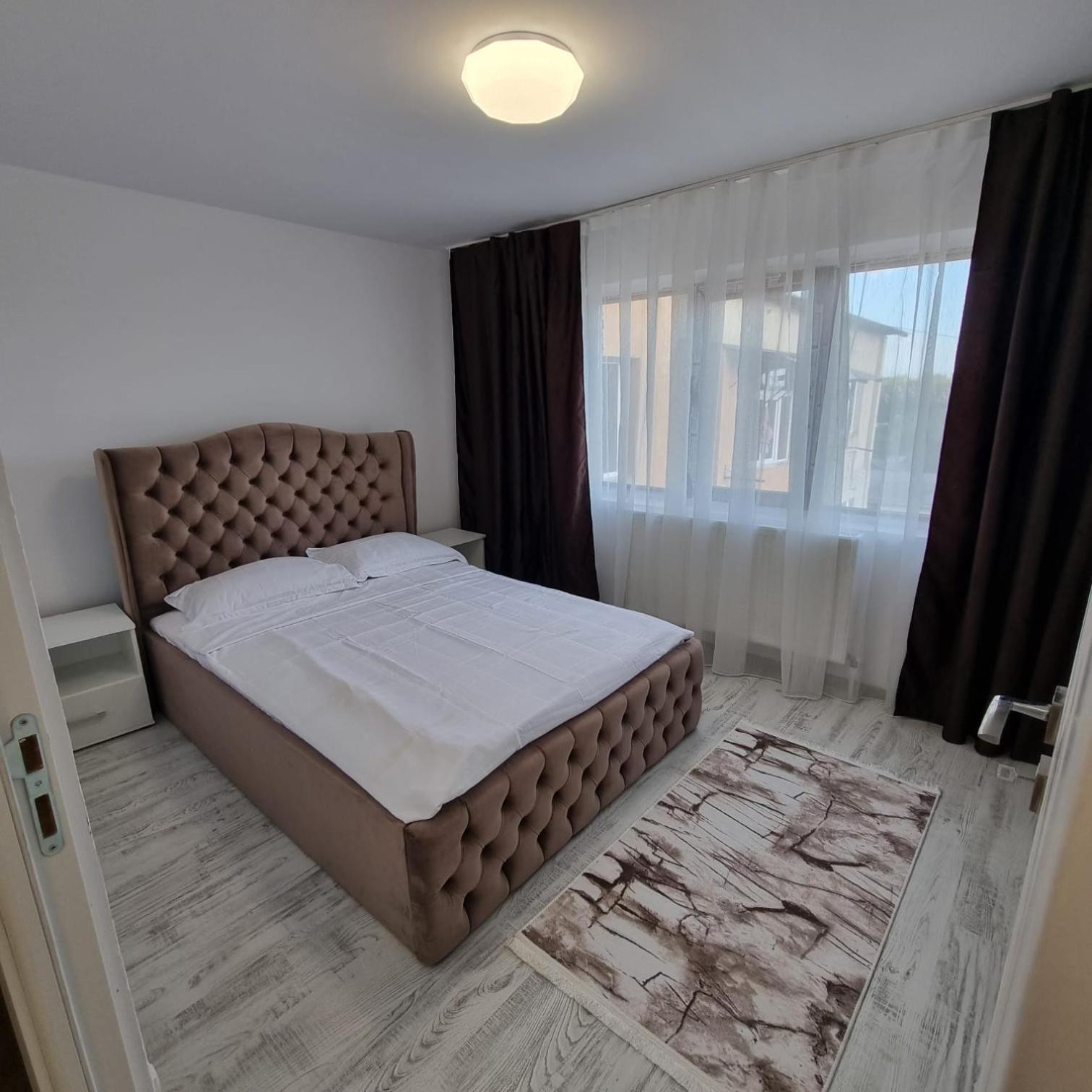 Lovely 2 Bedrooms Flat Cornelia- Central Corabia Экстерьер фото